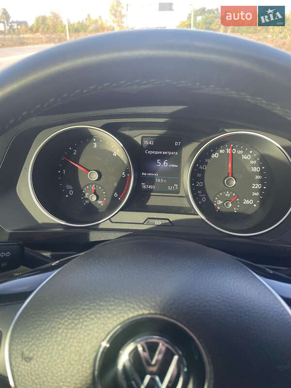 Позашляховик / Кросовер Volkswagen Tiguan 2017 в Києві