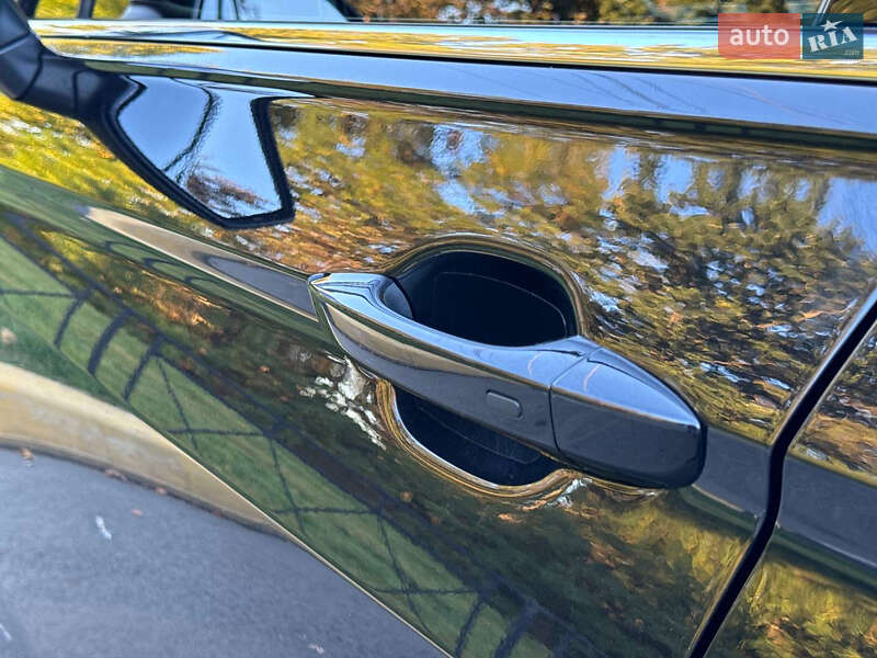 Позашляховик / Кросовер Volkswagen Tiguan 2023 в Києві