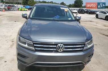 Внедорожник / Кроссовер Volkswagen Tiguan 2019 в 