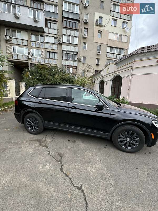 Внедорожник / Кроссовер Volkswagen Tiguan 2019 в Одессе фото 6 Внедорожник / Кроссовер Volkswagen Tiguan 2019 в Одессе