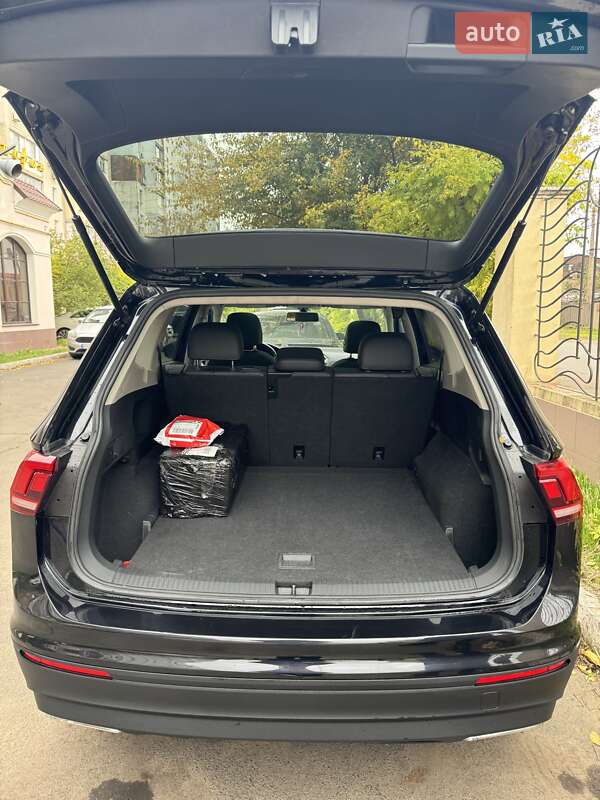 Внедорожник / Кроссовер Volkswagen Tiguan 2019 в Одессе фото 14 Внедорожник / Кроссовер Volkswagen Tiguan 2019 в Одессе