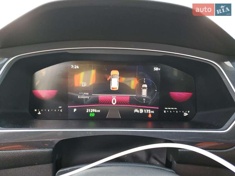 Позашляховик / Кросовер Volkswagen Tiguan 2023 в Полтаві