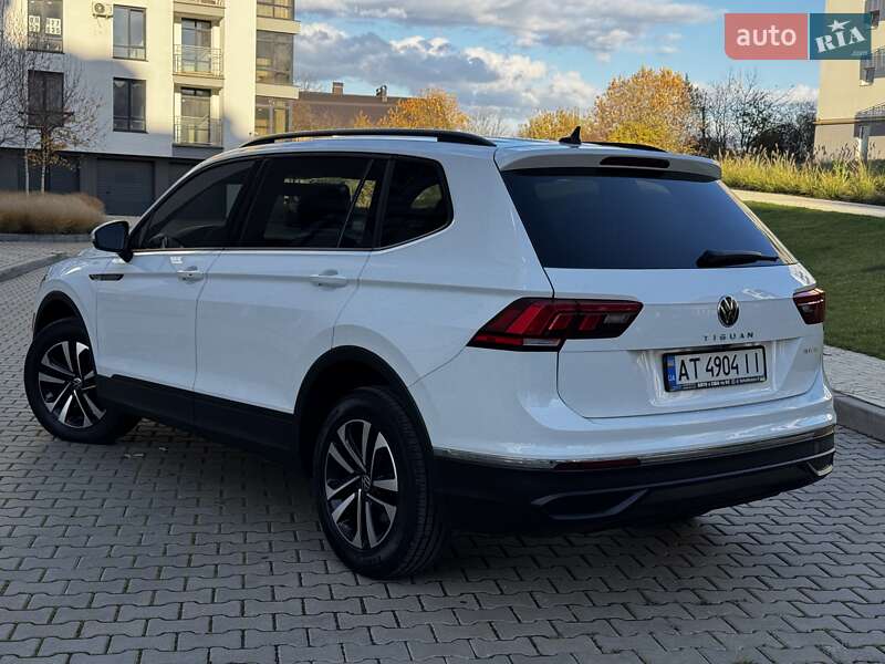 Позашляховик / Кросовер Volkswagen Tiguan 2022 в Івано-Франківську