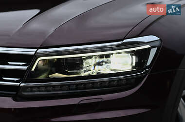 Позашляховик / Кросовер Volkswagen Tiguan 2018 в  фото 17 Позашляховик / Кросовер Volkswagen Tiguan 2018 в