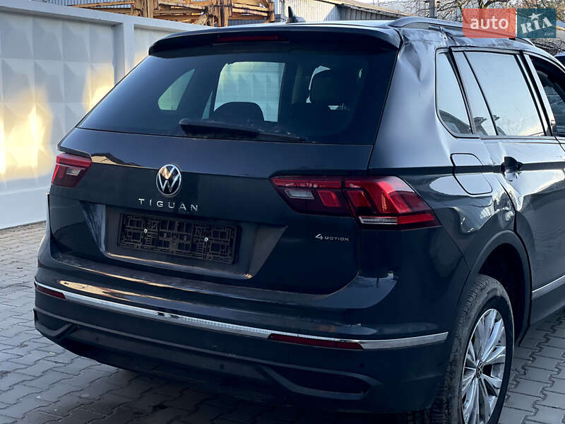 Внедорожник / Кроссовер Volkswagen Tiguan 2023 в Львове