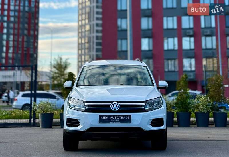 Внедорожник / Кроссовер Volkswagen Tiguan 2016 в Киеве фото 4 Внедорожник / Кроссовер Volkswagen Tiguan 2016 в Киеве