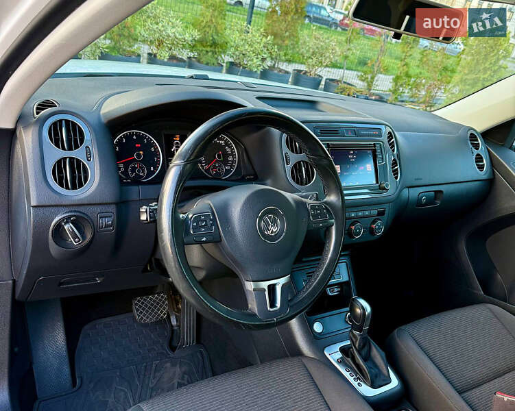 Внедорожник / Кроссовер Volkswagen Tiguan 2016 в Киеве фото 20 Внедорожник / Кроссовер Volkswagen Tiguan 2016 в Киеве