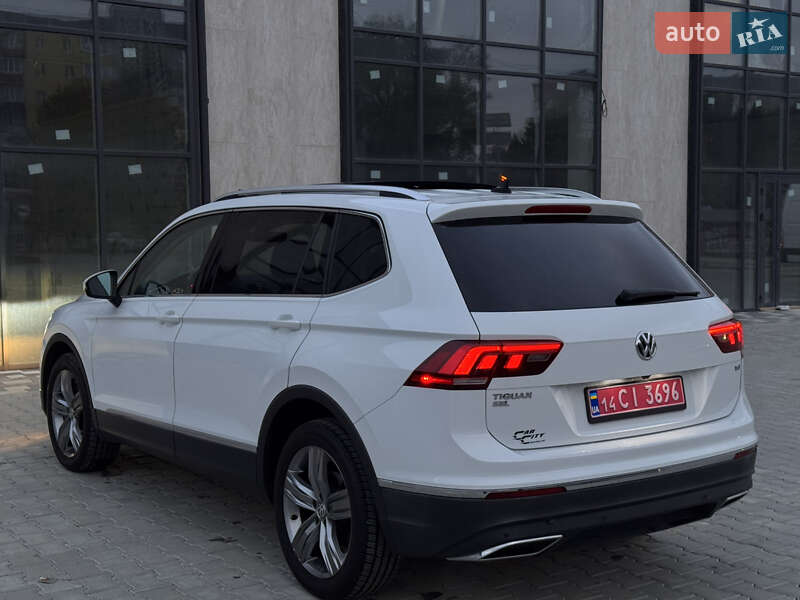 Внедорожник / Кроссовер Volkswagen Tiguan 2018 в Тернополе