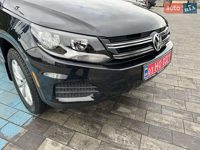 Внедорожник / Кроссовер Volkswagen Tiguan 2017 в Луцке