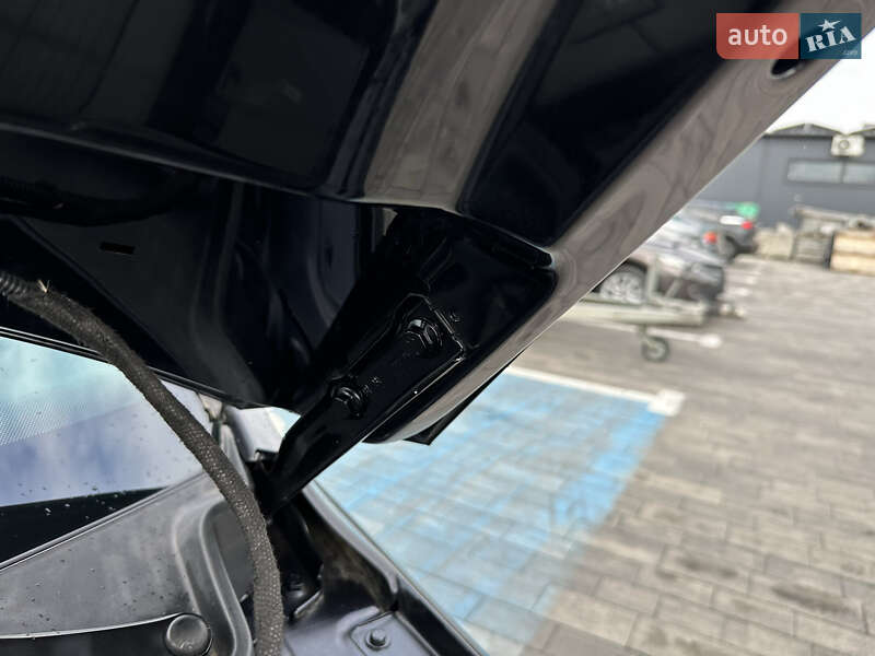 Внедорожник / Кроссовер Volkswagen Tiguan 2017 в Луцке