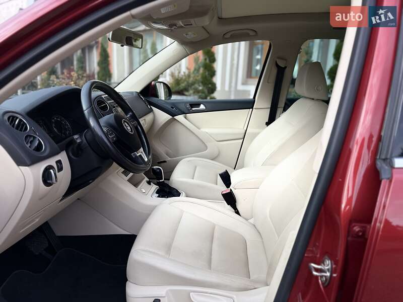 Позашляховик / Кросовер Volkswagen Tiguan 2014 в Стрию