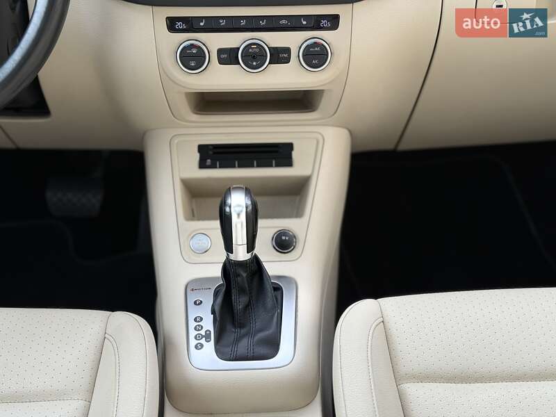 Позашляховик / Кросовер Volkswagen Tiguan 2014 в Стрию