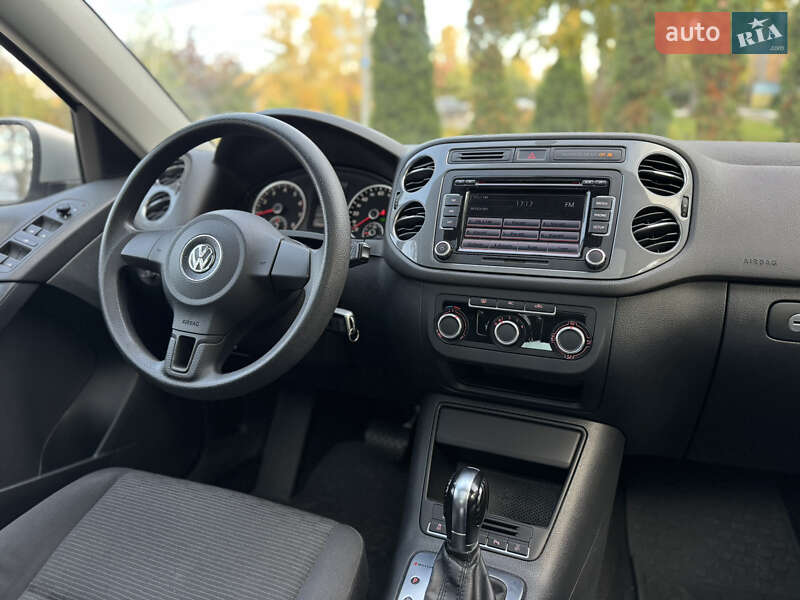Позашляховик / Кросовер Volkswagen Tiguan 2012 в Києві