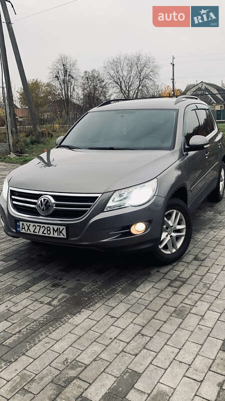 Volkswagen Tiguan 2011