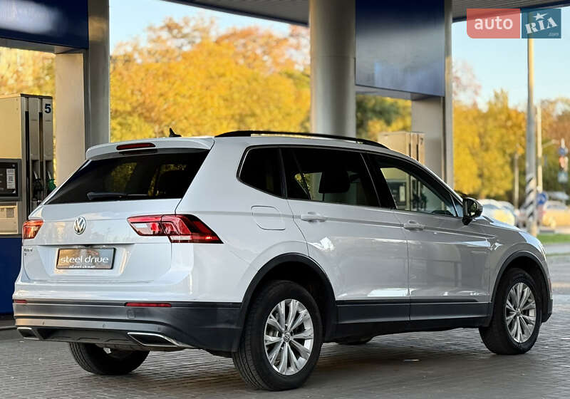 Позашляховик / Кросовер Volkswagen Tiguan 2018 в Миколаєві