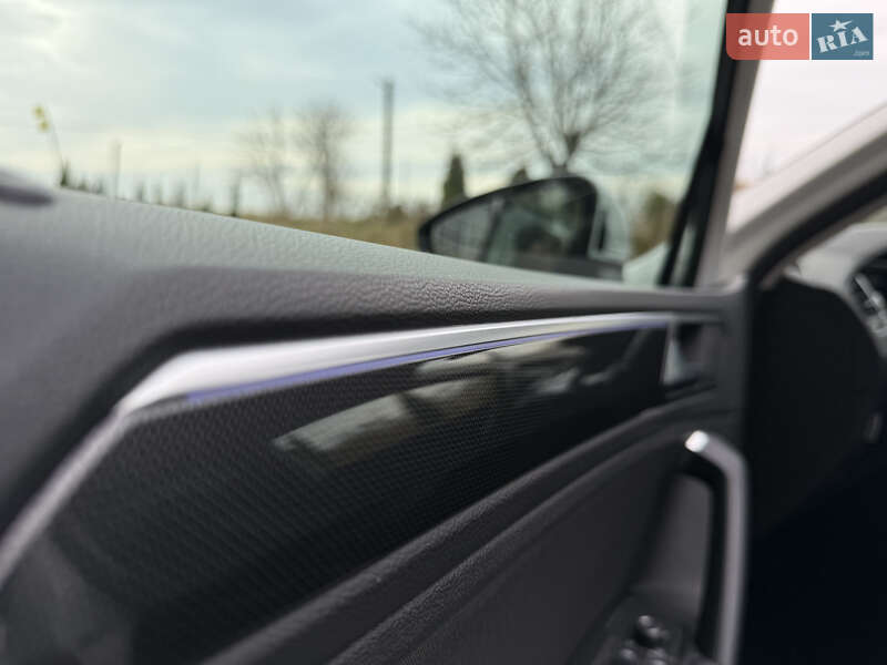 Позашляховик / Кросовер Volkswagen Tiguan 2021 в Львові фото 26 Позашляховик / Кросовер Volkswagen Tiguan 2021 в Львові