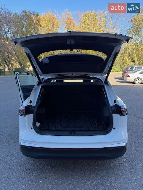 Внедорожник / Кроссовер Volkswagen Tiguan 2025 в Одессе