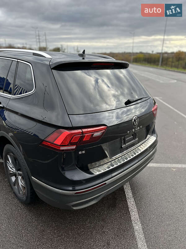 Позашляховик / Кросовер Volkswagen Tiguan 2022 в Рівному