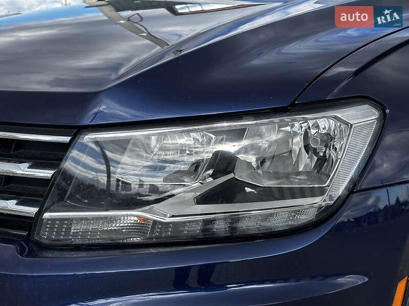 Позашляховик / Кросовер Volkswagen Tiguan 2021 в Львові