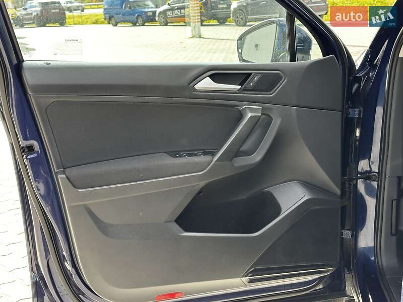 Позашляховик / Кросовер Volkswagen Tiguan 2021 в Львові