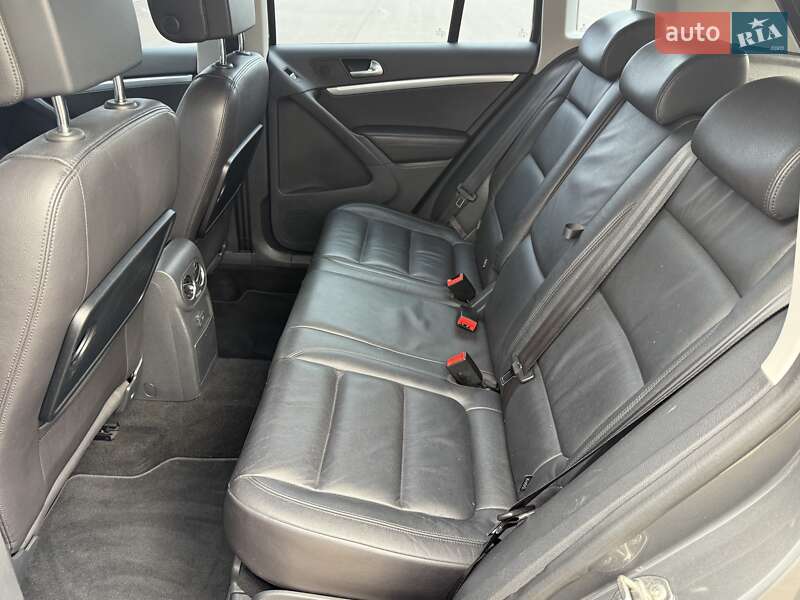 Внедорожник / Кроссовер Volkswagen Tiguan 2015 в Борисполе фото 48 Внедорожник / Кроссовер Volkswagen Tiguan 2015 в Борисполе
