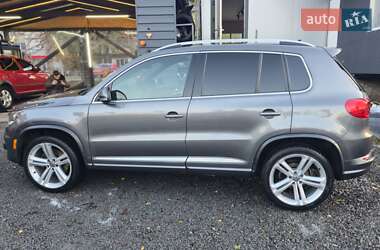 Внедорожник / Кроссовер Volkswagen Tiguan 2015 в Львове