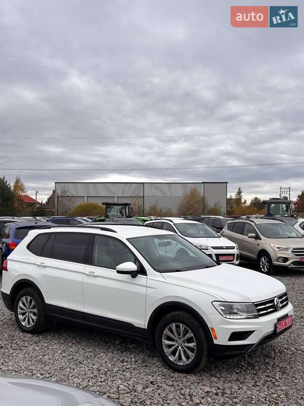 Позашляховик / Кросовер Volkswagen Tiguan 2018 в Львові