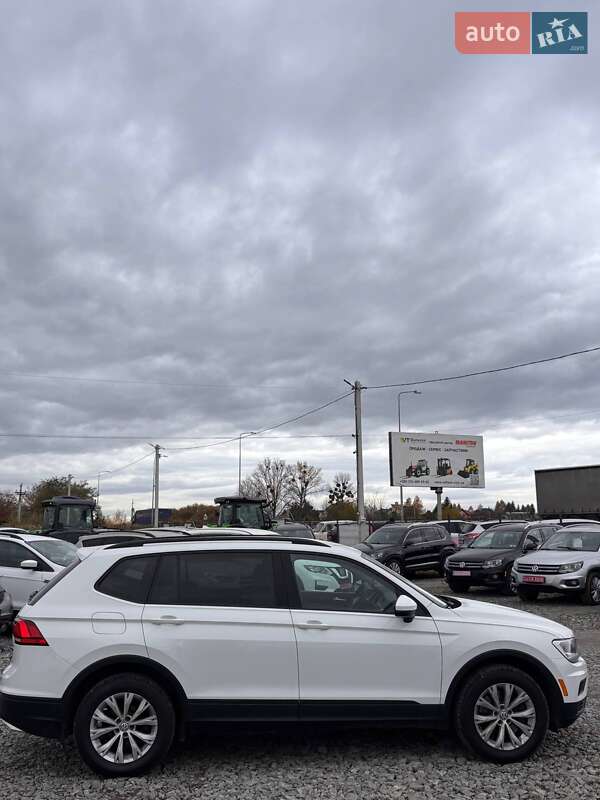Позашляховик / Кросовер Volkswagen Tiguan 2018 в Львові