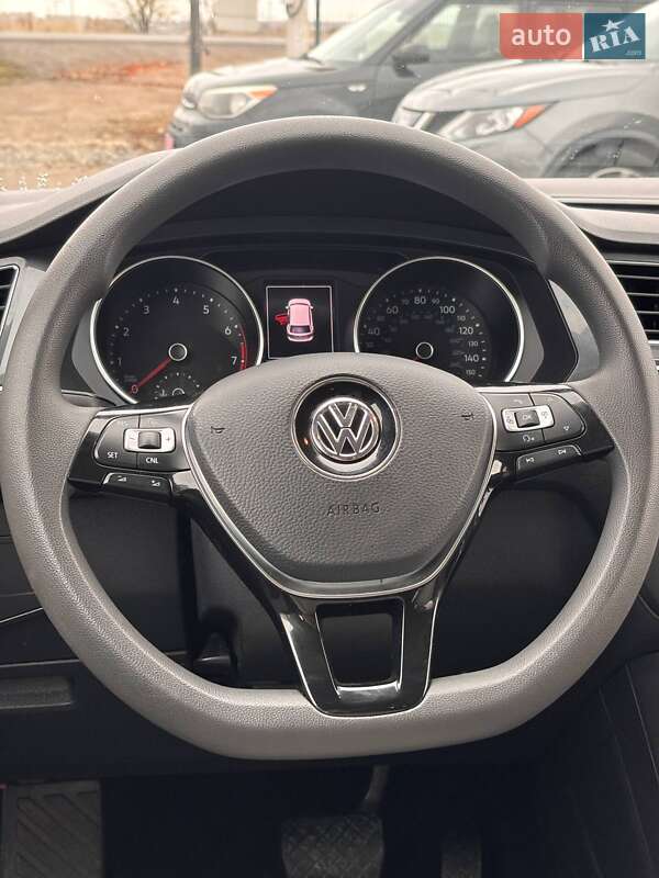 Позашляховик / Кросовер Volkswagen Tiguan 2018 в Львові