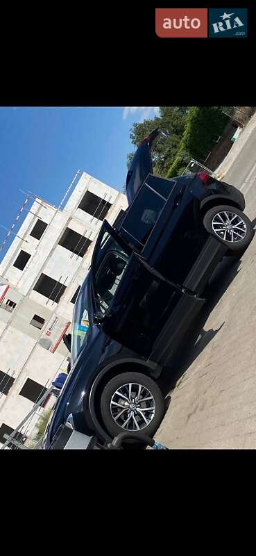 Внедорожник / Кроссовер Volkswagen Tiguan 2017 в Черновцах фото 2 Внедорожник / Кроссовер Volkswagen Tiguan 2017 в Черновцах