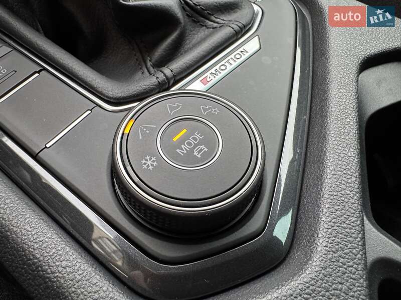 Позашляховик / Кросовер Volkswagen Tiguan 2021 в Києві фото 32 Позашляховик / Кросовер Volkswagen Tiguan 2021 в Києві