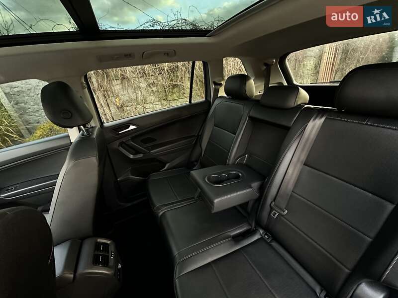 Внедорожник / Кроссовер Volkswagen Tiguan 2019 в Яворове фото 15 Внедорожник / Кроссовер Volkswagen Tiguan 2019 в Яворове