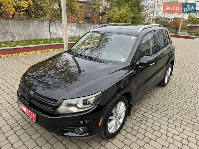 Позашляховик / Кросовер Volkswagen Tiguan 2015 в Дубні