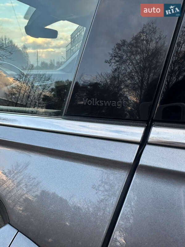 Позашляховик / Кросовер Volkswagen Tiguan 2021 в Тернополі