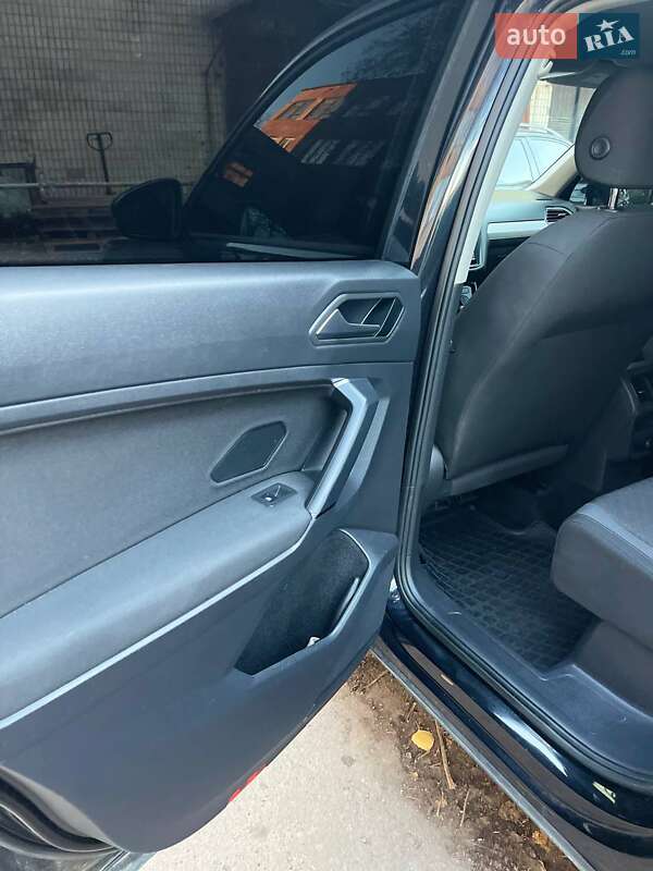 Внедорожник / Кроссовер Volkswagen Tiguan 2019 в Виннице