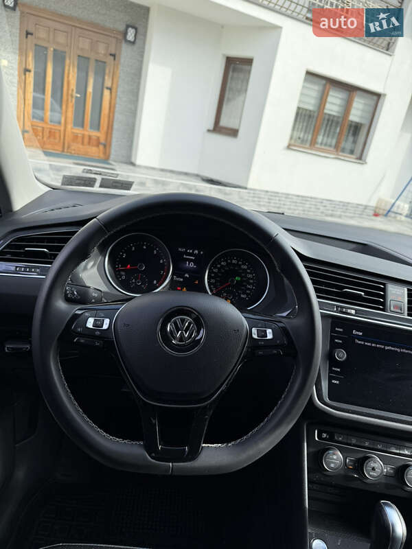 Внедорожник / Кроссовер Volkswagen Tiguan 2021 в Сваляве