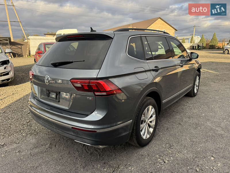 Внедорожник / Кроссовер Volkswagen Tiguan 2018 в Луцке фото 3 Внедорожник / Кроссовер Volkswagen Tiguan 2018 в Луцке