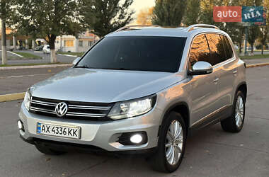 Внедорожник / Кроссовер Volkswagen Tiguan 2012 в Кременчуге