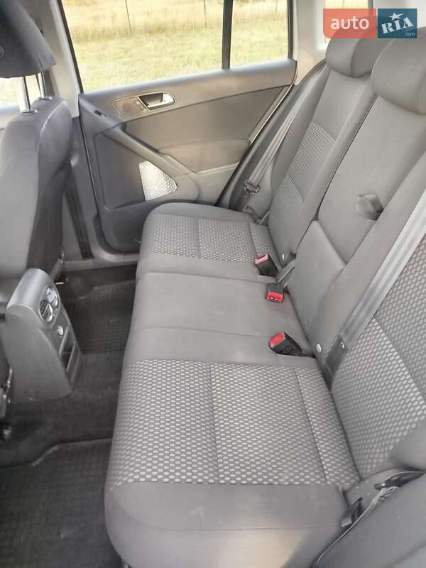Позашляховик / Кросовер Volkswagen Tiguan 2011 в Дніпрі