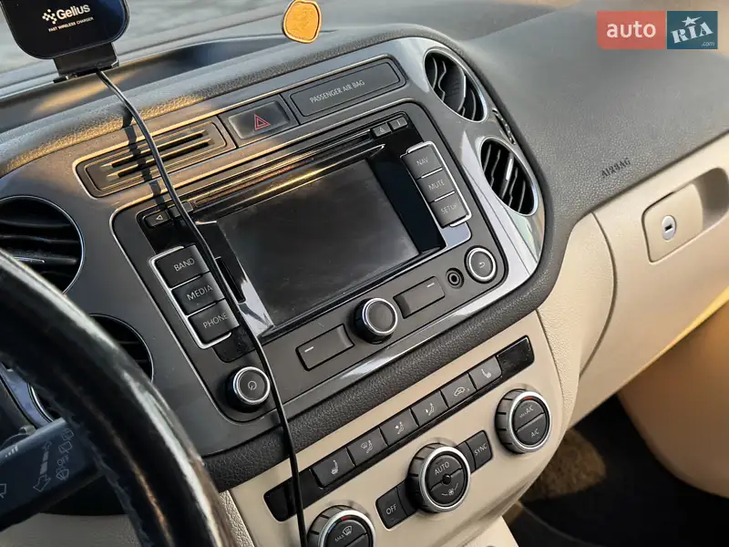 Volkswagen Tiguan 2012 VIN WVGAV7AX8DW552158 фото оголошення 14 з 58