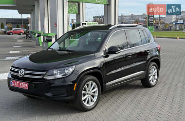 Внедорожник / Кроссовер Volkswagen Tiguan 2017 в Житомире