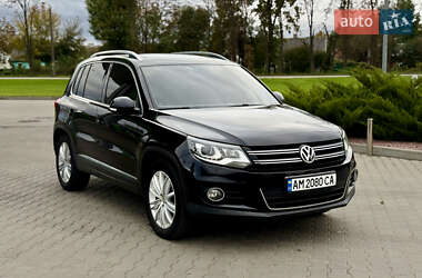 Внедорожник / Кроссовер Volkswagen Tiguan 2012 в Житомире