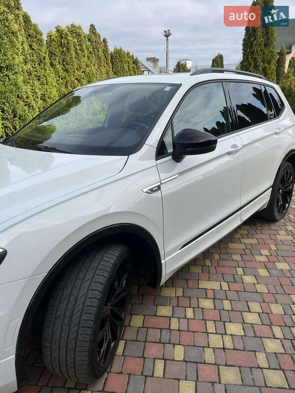 Внедорожник / Кроссовер Volkswagen Tiguan 2020 в Кропивницком фото 5 Внедорожник / Кроссовер Volkswagen Tiguan 2020 в Кропивницком