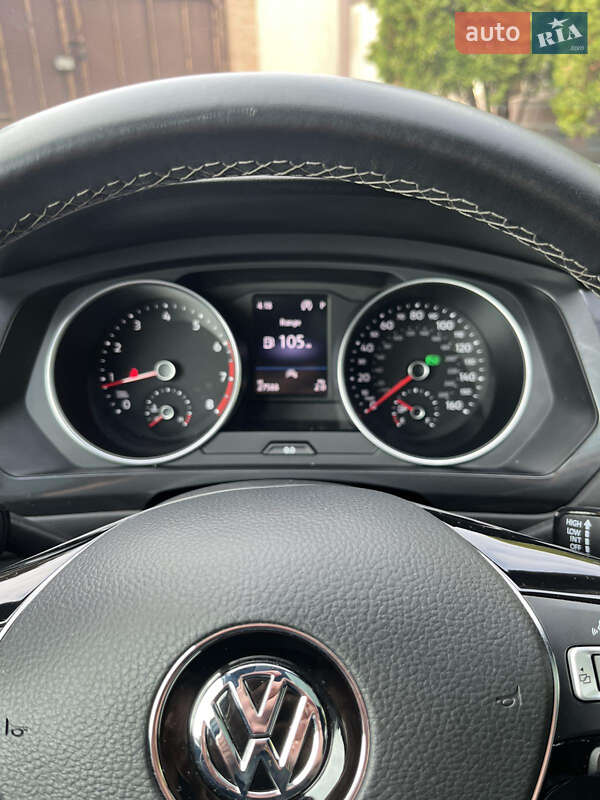Внедорожник / Кроссовер Volkswagen Tiguan 2020 в Кропивницком фото 20 Внедорожник / Кроссовер Volkswagen Tiguan 2020 в Кропивницком
