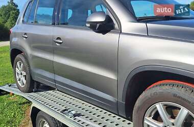 Позашляховик / Кросовер Volkswagen Tiguan 2010 в Луцьку