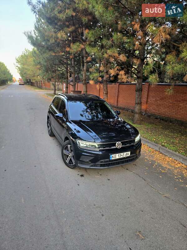 Внедорожник / Кроссовер Volkswagen Tiguan 2017 в Днепре фото 7 Внедорожник / Кроссовер Volkswagen Tiguan 2017 в Днепре