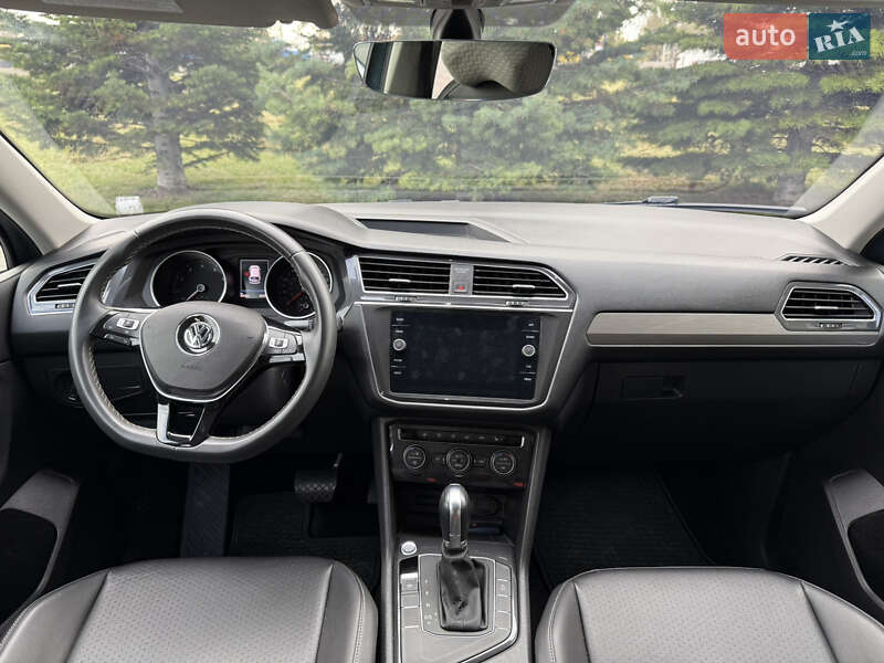 Внедорожник / Кроссовер Volkswagen Tiguan 2020 в Одессе