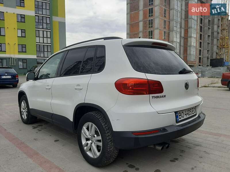 Позашляховик / Кросовер Volkswagen Tiguan 2016 в Тернополі