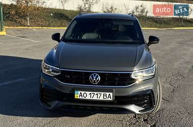 Внедорожник / Кроссовер Volkswagen Tiguan 2021 в Ужгороде