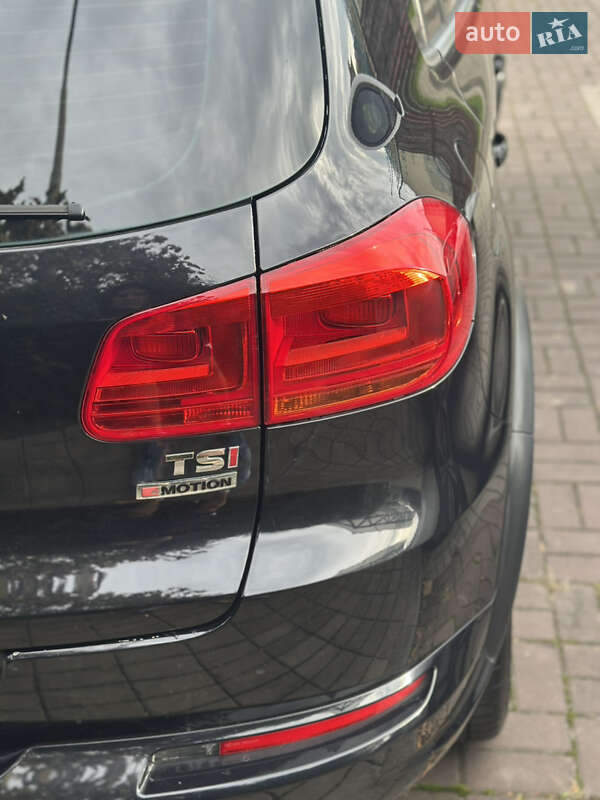 Позашляховик / Кросовер Volkswagen Tiguan 2016 в Луцьку